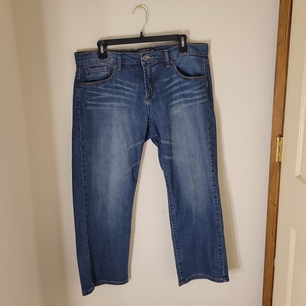 Lucky Brand Women's Easy Rider Crop Jeans - Size (32) - Excellent Condition